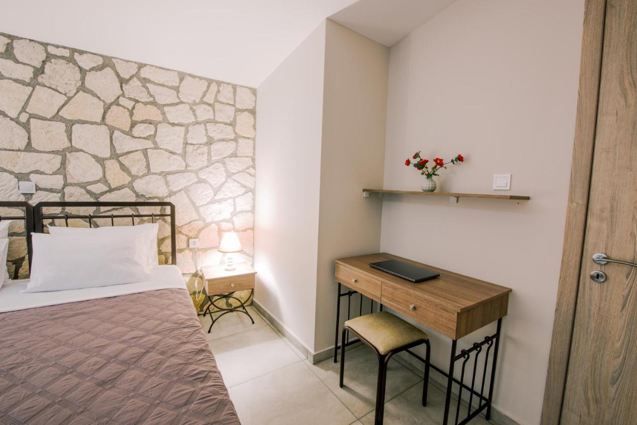 Acrocorinth Apartments Exteriör bild