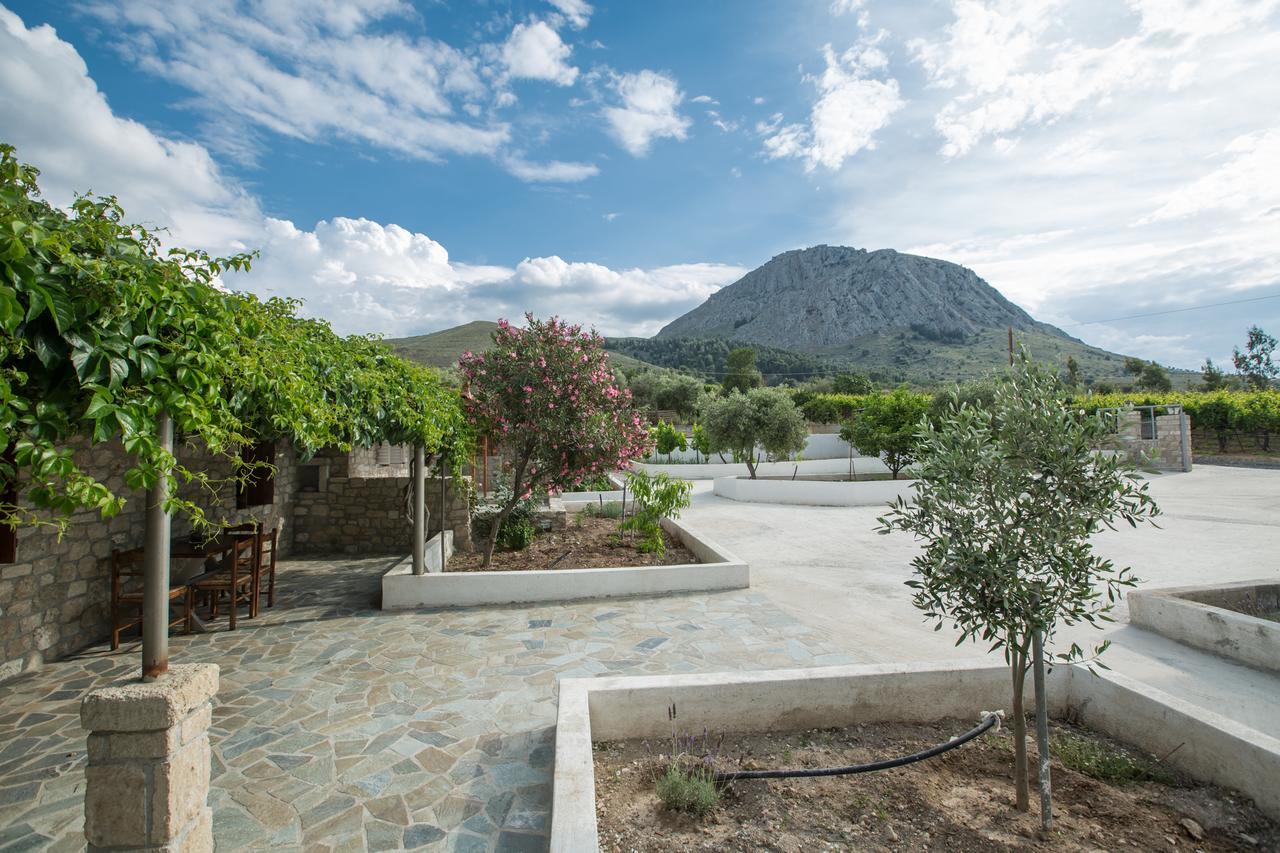 Acrocorinth Apartments Exteriör bild