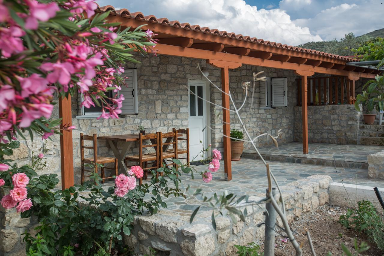 Acrocorinth Apartments Exteriör bild